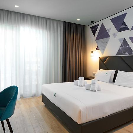 Urban Elephant Suites テッサロニキ エクステリア 写真